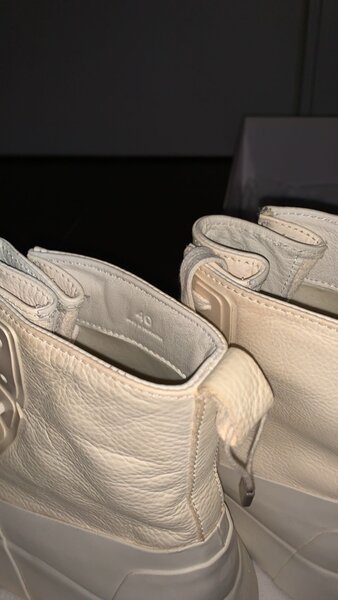 Vand ghete dama AMBUSH. Urgent!